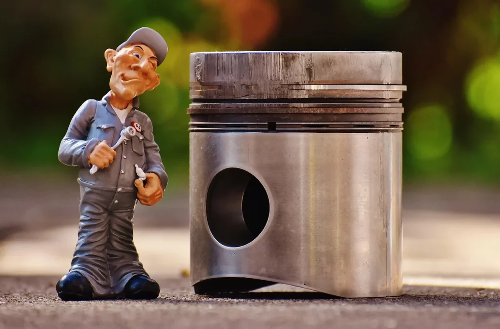 Les pistons et pièces moteur